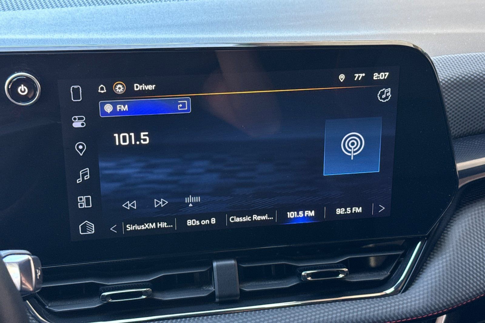 Used 2025 Chevrolet Equinox RS AWD/4WD image 26