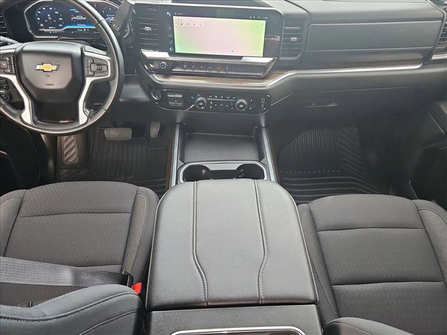 Used 2024 Chevrolet Silverado 3500 LT w/ Texas Edition image 17