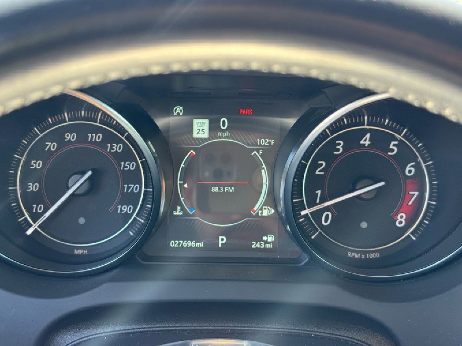 Used 2020 Jaguar F-TYPE Checkered Flag image 28