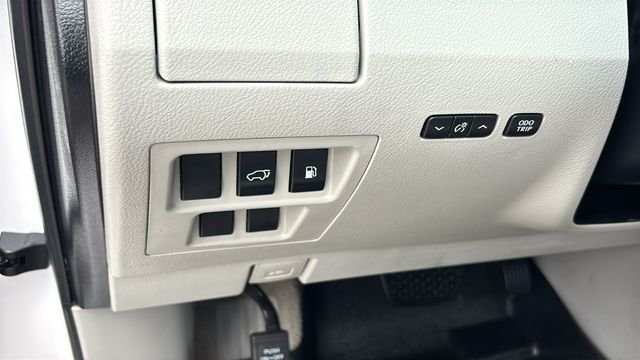 Used 2011 Lexus RX 350 AWD w/ Premium Pkg image 11
