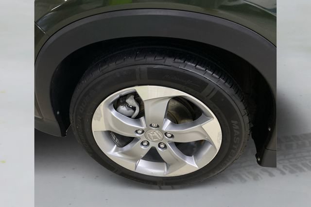 Used 2017 Honda HR-V EX image 20
