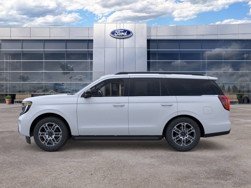 New 2026 Ford Expedition Active RWD image 3