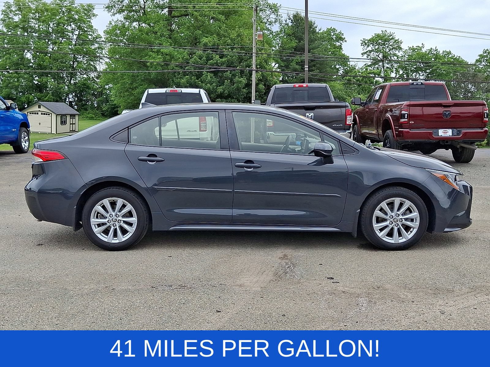 Used 2023 Toyota Corolla LE w/ LE Convenience Package FWD image 8