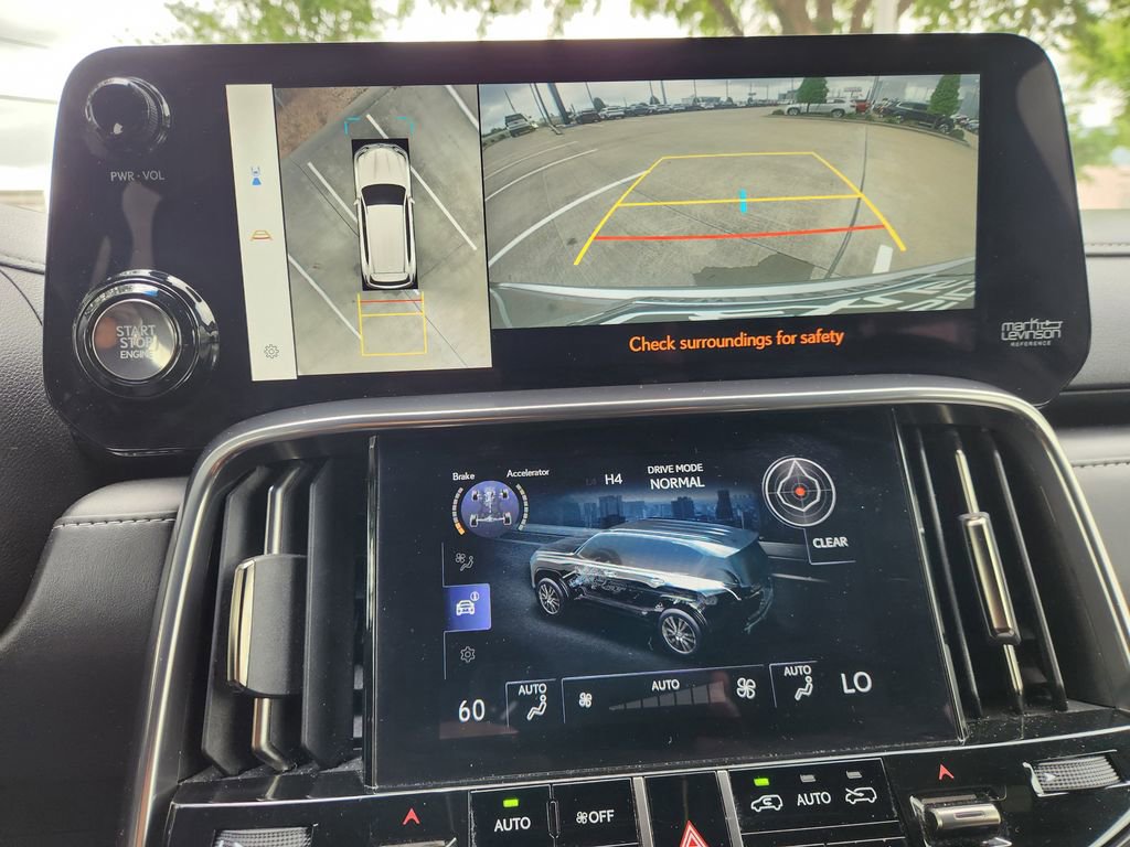 Used 2023 Lexus LX 600 4WD w/ Interior Upgrade Package image 17