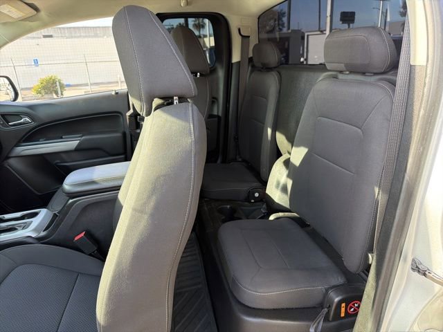 Used 2018 Chevrolet Colorado LT image 19