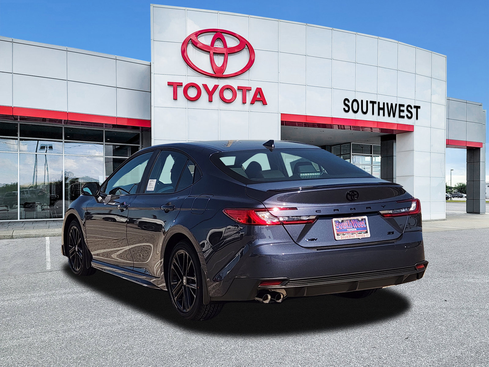 New 2026 Toyota Camry SE w/ Convenience Package FWD image 4