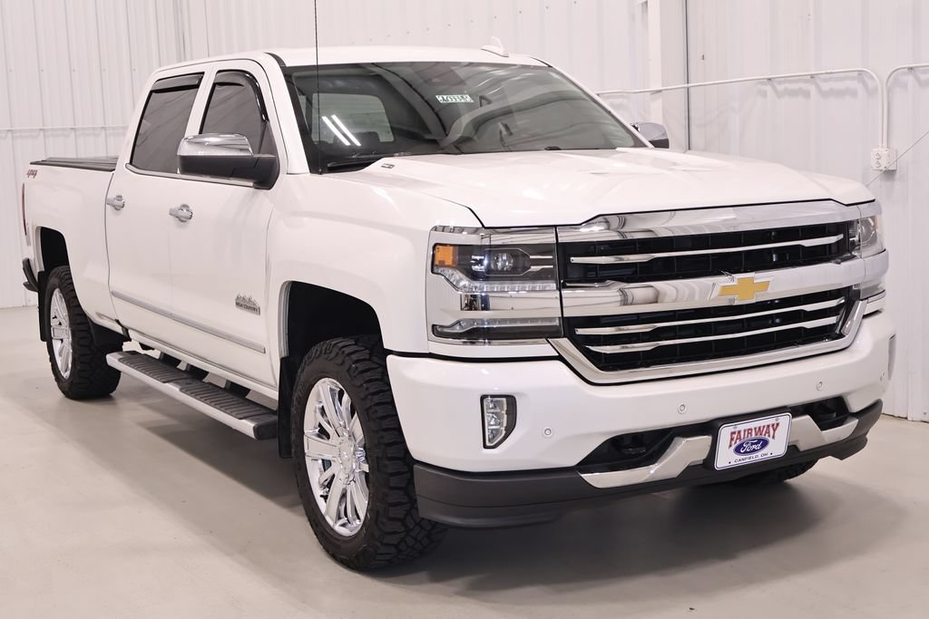 Used 2018 Chevrolet Silverado 1500 High Country AWD/4WD image 3