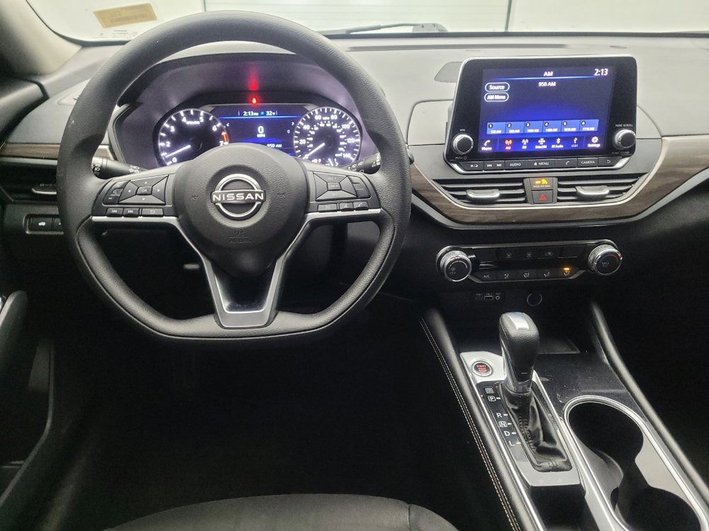 Used 2023 Nissan Altima 2.5 SV image 22