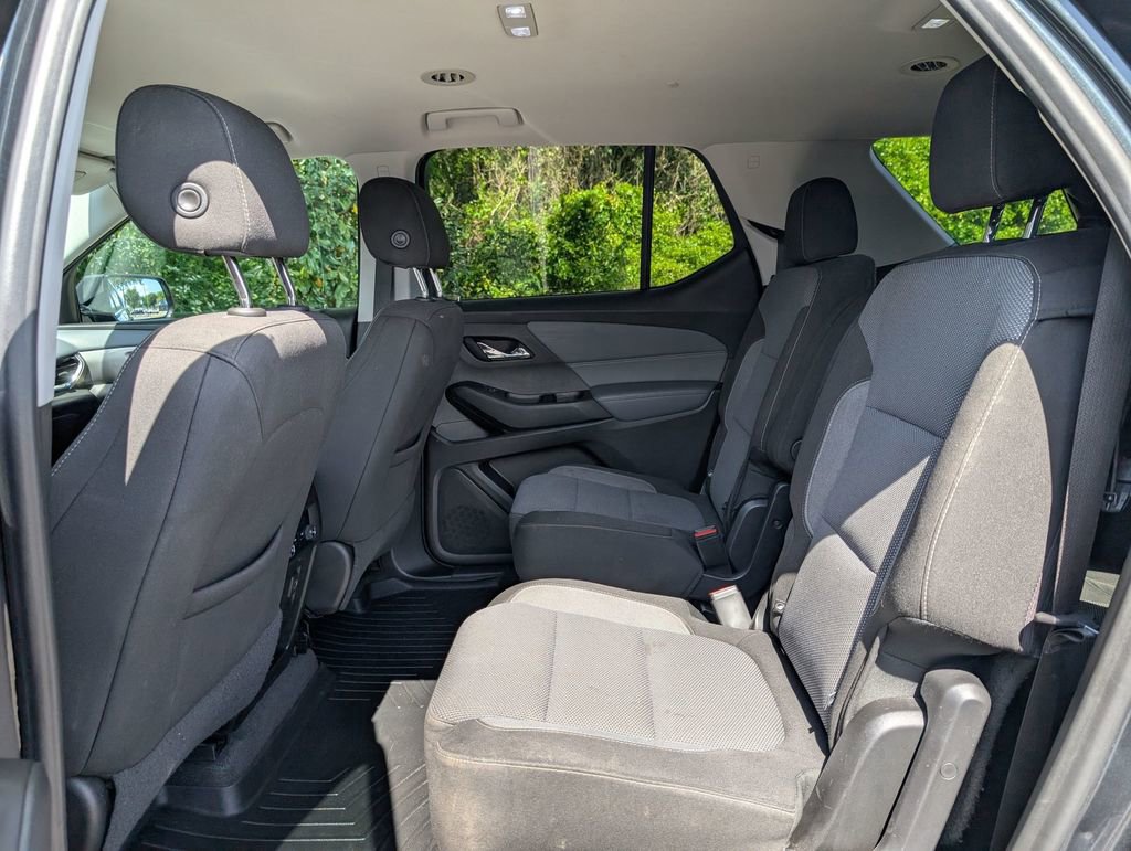 Used 2019 Chevrolet Traverse LT image 23