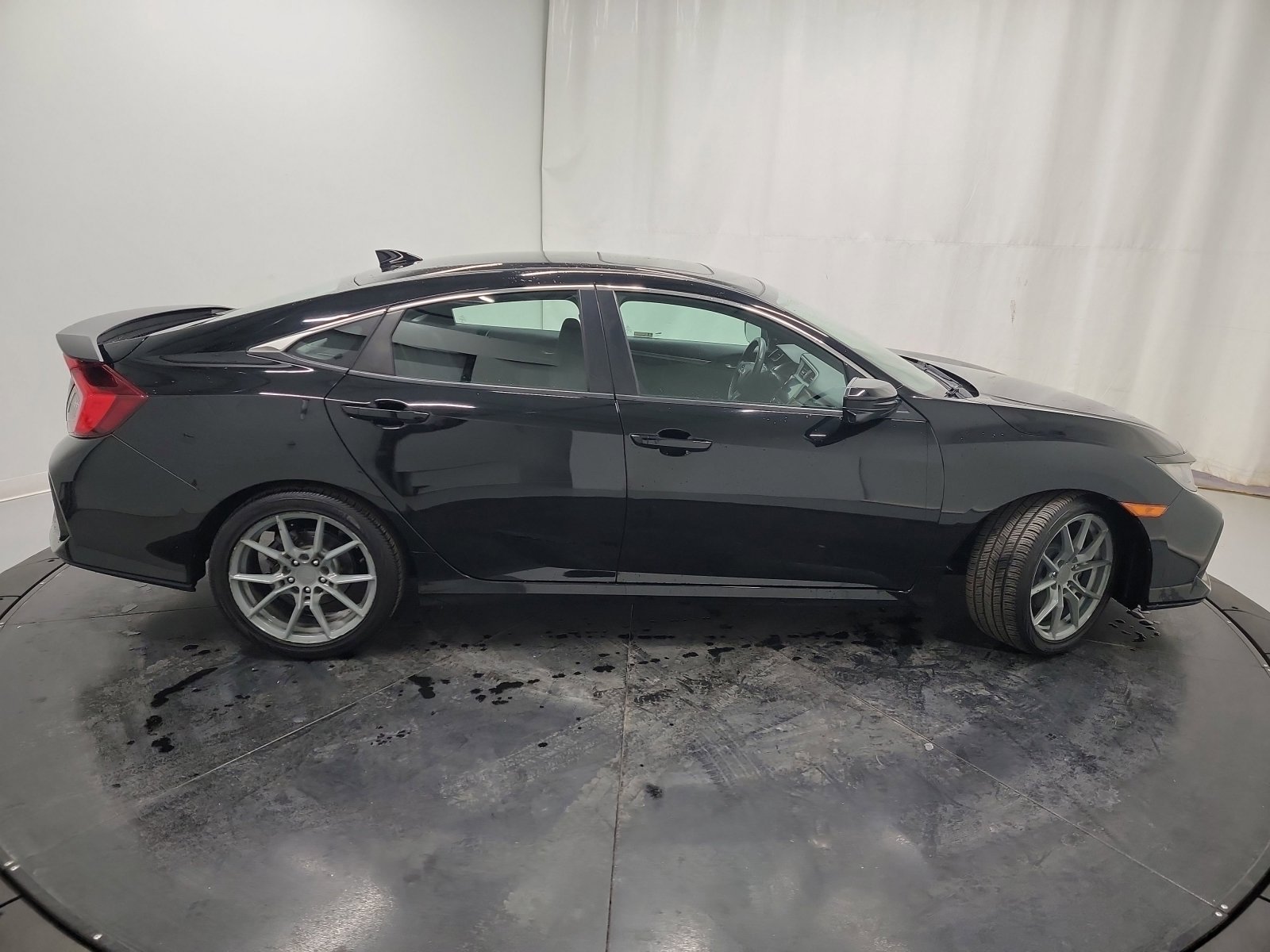 Used 2018 Honda Civic Si image 11