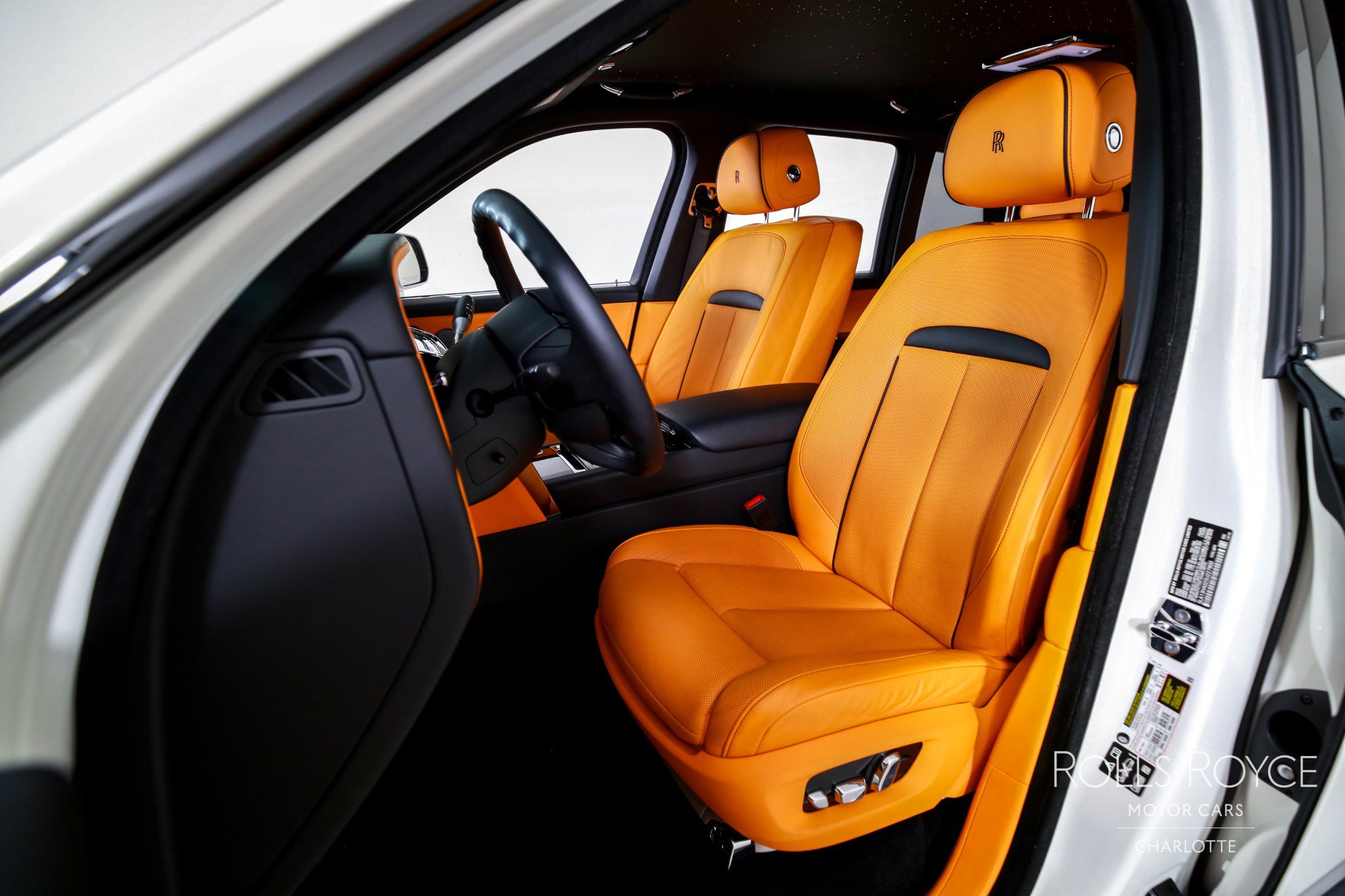 Certified 2025 Rolls-Royce Cullinan image 13