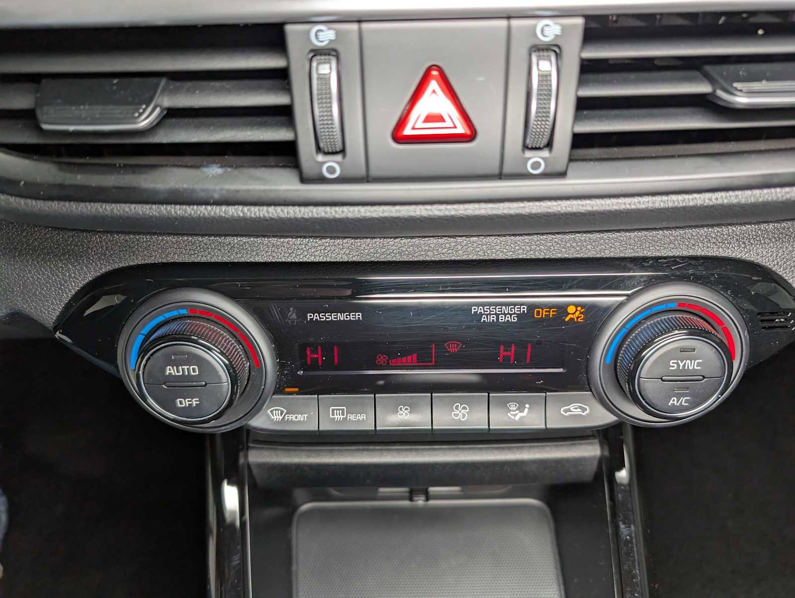 Certified 2023 Kia Forte GT-Line image 30