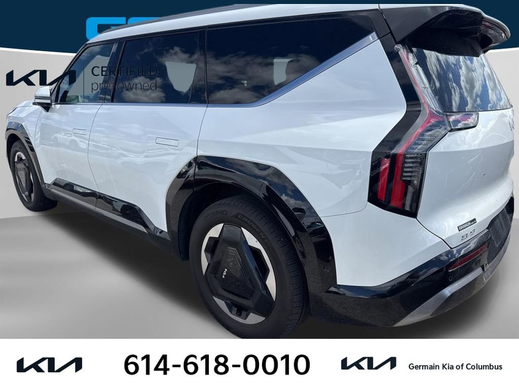 Used 2024 Kia EV9 Land AWD/4WD image 4