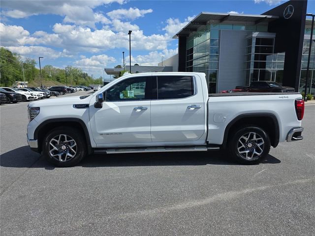 Used 2023 GMC Sierra 1500 SLT w/ SLT Premium Plus Package AWD/4WD image 7