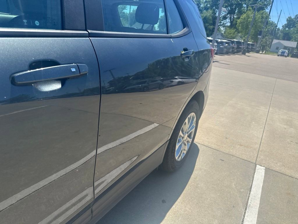 Used 2020 Chevrolet Equinox LS FWD image 7