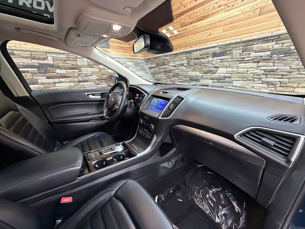 Used 2020 Ford Edge SEL w/ Convenience Package image 10