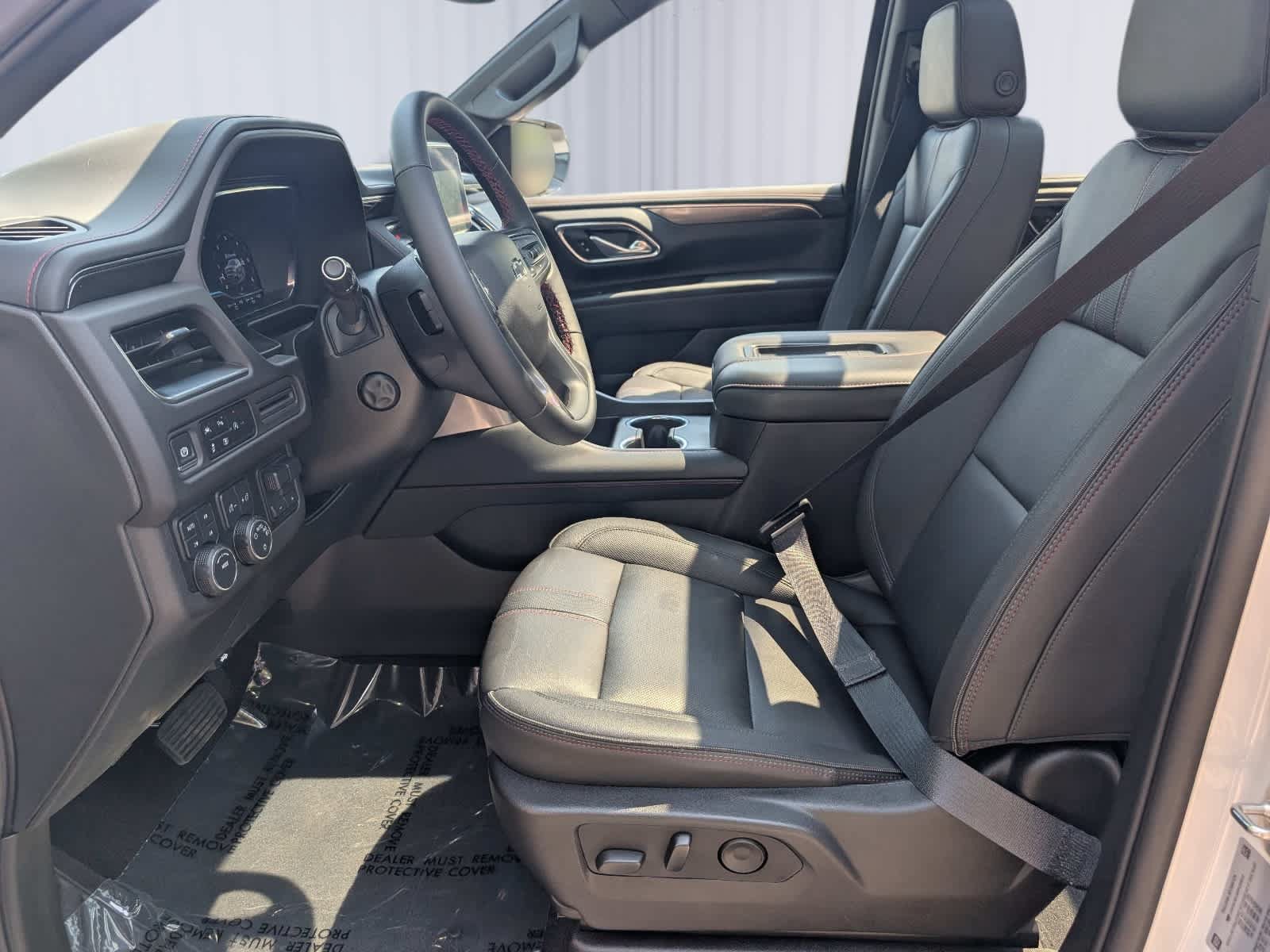 Certified 2024 Chevrolet Tahoe RST w/ Luxury Package AWD/4WD image 19