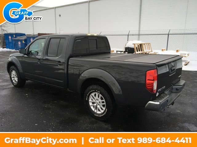 Used 2015 Nissan Frontier SL image 2