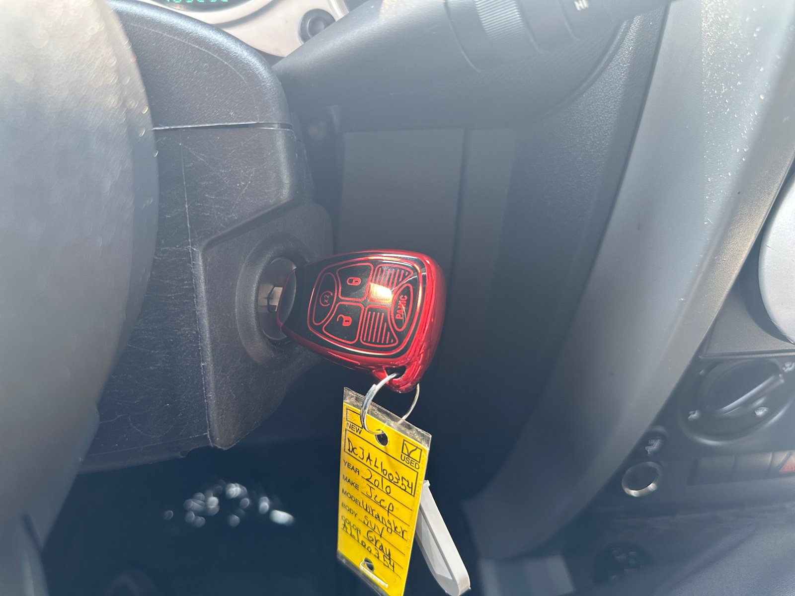 Used 2010 Jeep Wrangler Unlimited Sport AWD/4WD image 18