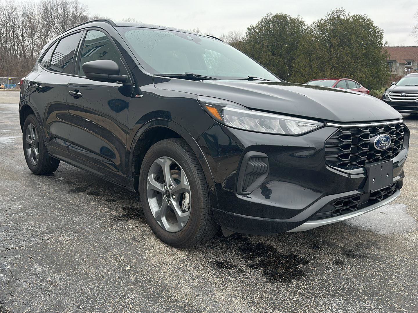 Used 2023 Ford Escape ST-Line image 3