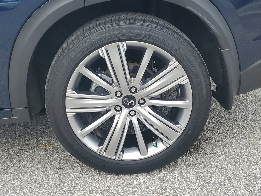 Used 2023 INFINITI QX50 Sensory image 6