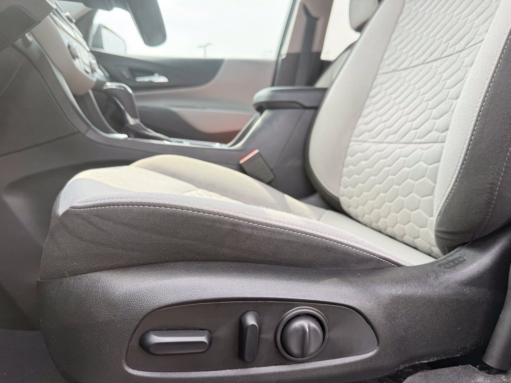 Used 2021 Chevrolet Equinox LT AWD/4WD image 9