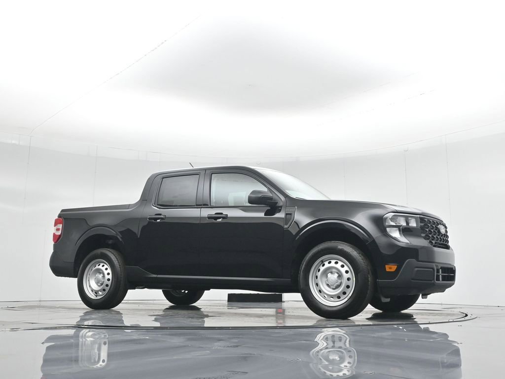 New 2025 Ford Maverick XL w/ Equipment Group 102A image 3