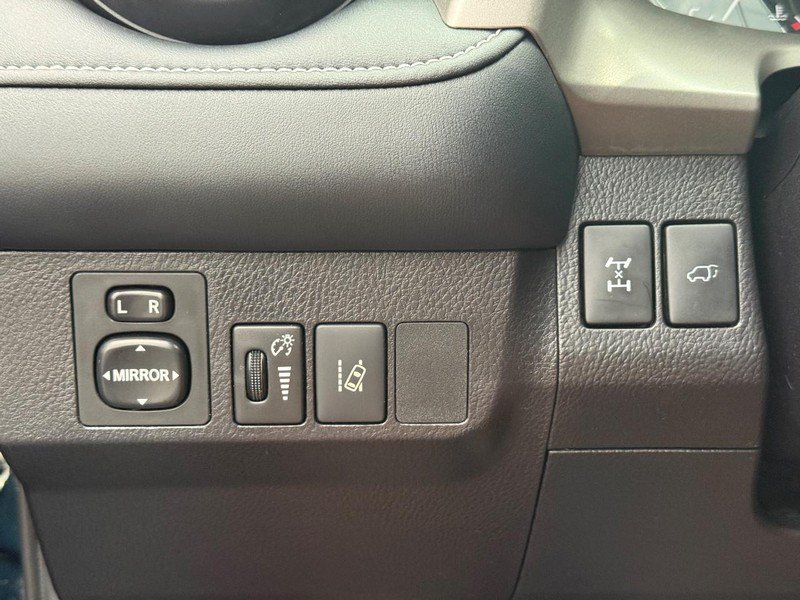 Used 2017 Toyota RAV4 Limited w/ All Weather Liner Package AWD/4WD image 26