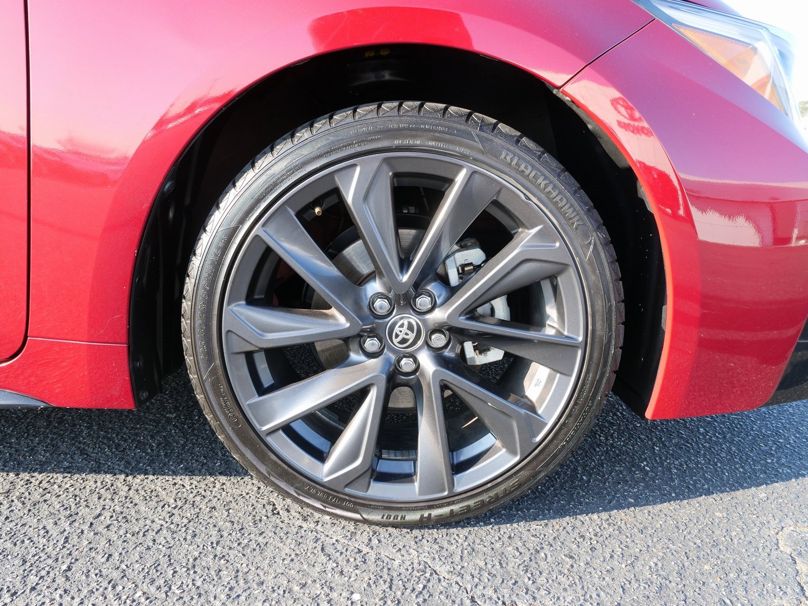 Used 2023 Toyota Corolla SE w/ SE Premium Package image 11