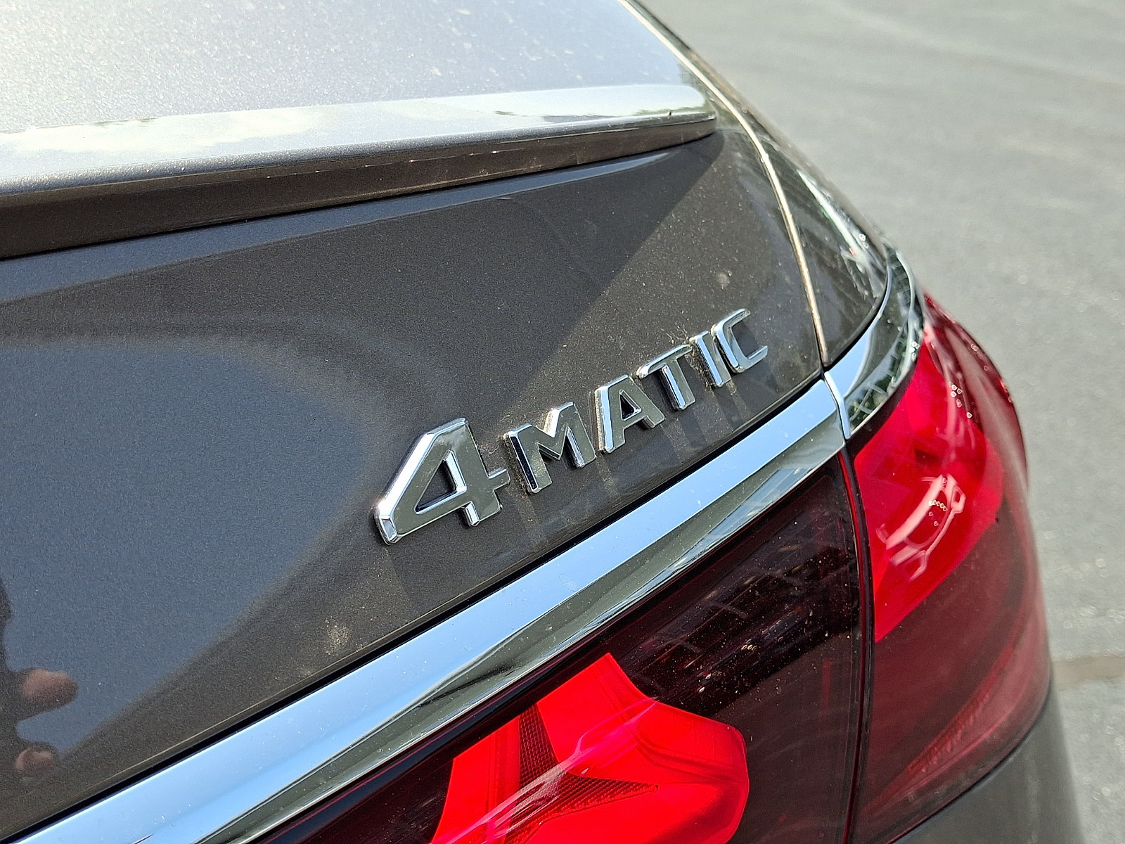 New 2026 Mercedes-Benz E 450 4MATIC Sedan image 25