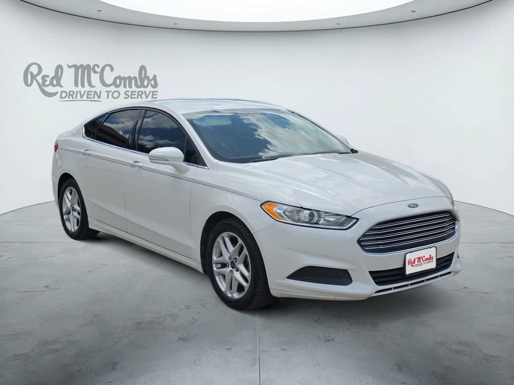 Used 2016 Ford Fusion SE FWD image 7
