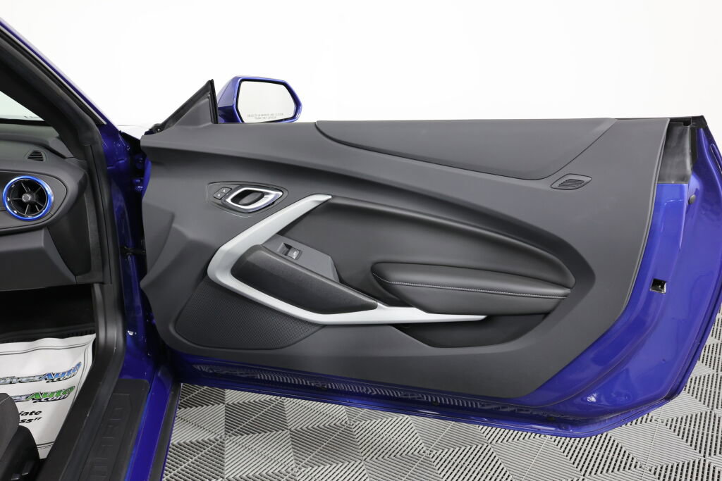 Used 2023 Chevrolet Camaro LT RWD image 19
