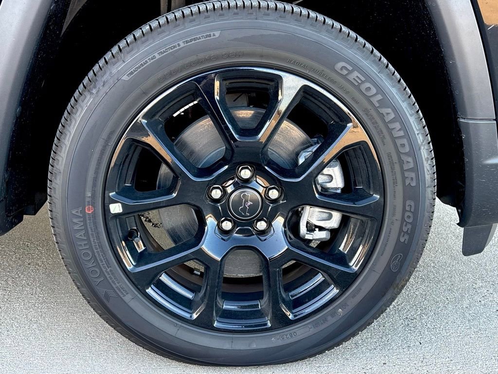 New 2026 Jeep Compass Latitude AWD/4WD image 25