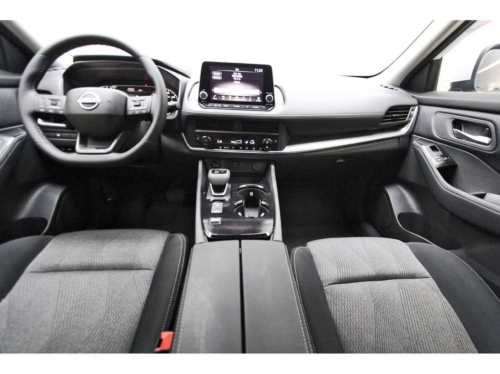 New 2026 Nissan Rogue SV w/ Cold Weather Package FWD image 7
