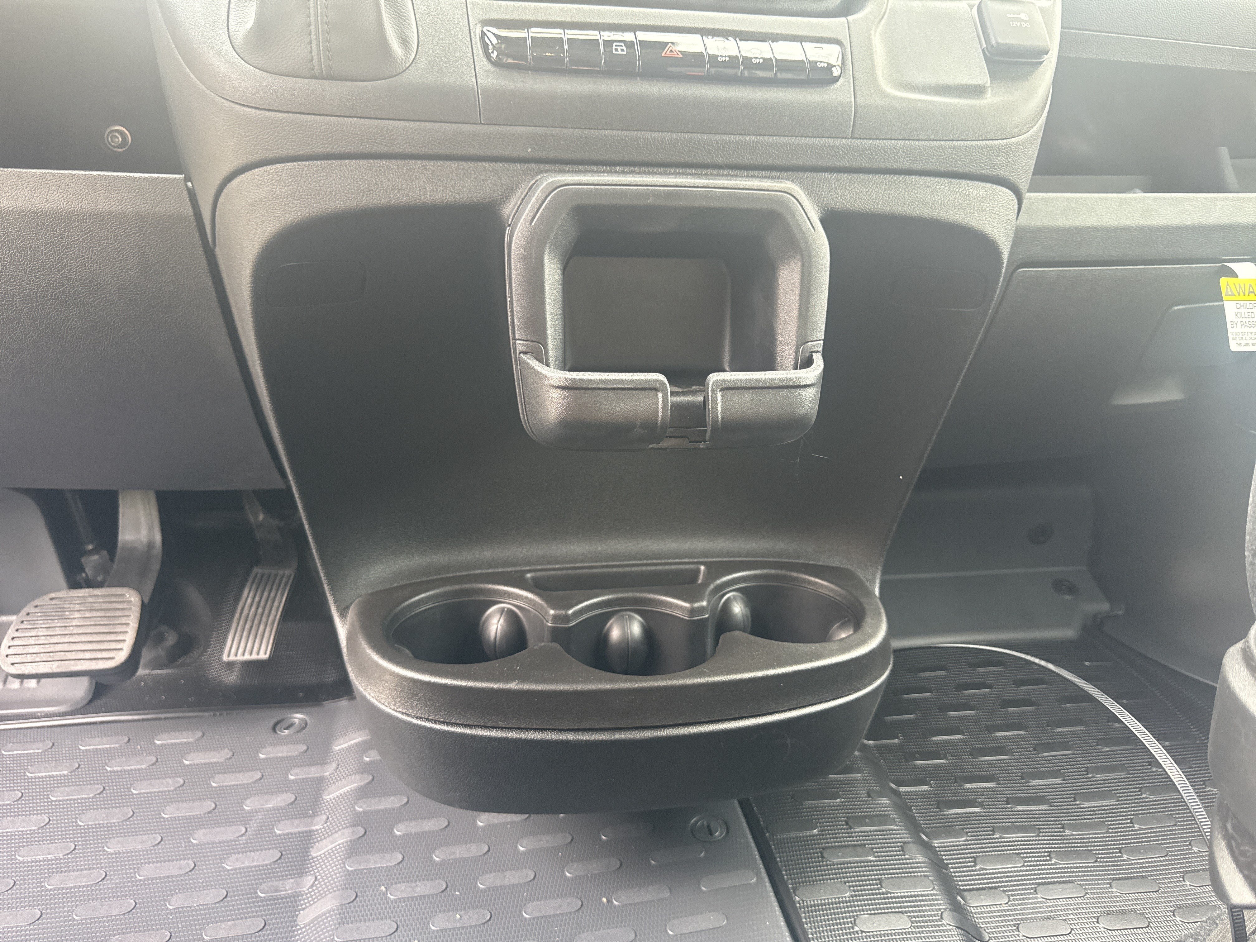 New 2026 RAM ProMaster 3500 w/ Safety Group FWD image 28
