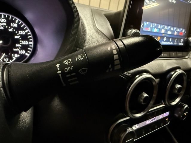Used 2025 Nissan Sentra SV w/ All-Weather Package FWD image 28