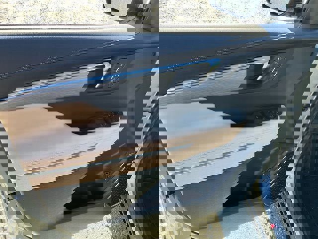 New 2026 Buick Enclave Preferred w/ Power Package image 4