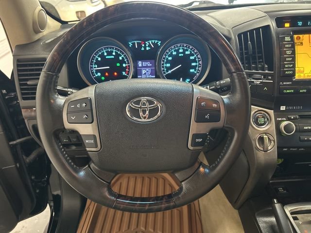 Used 2010 Toyota Land Cruiser AWD/4WD image 19