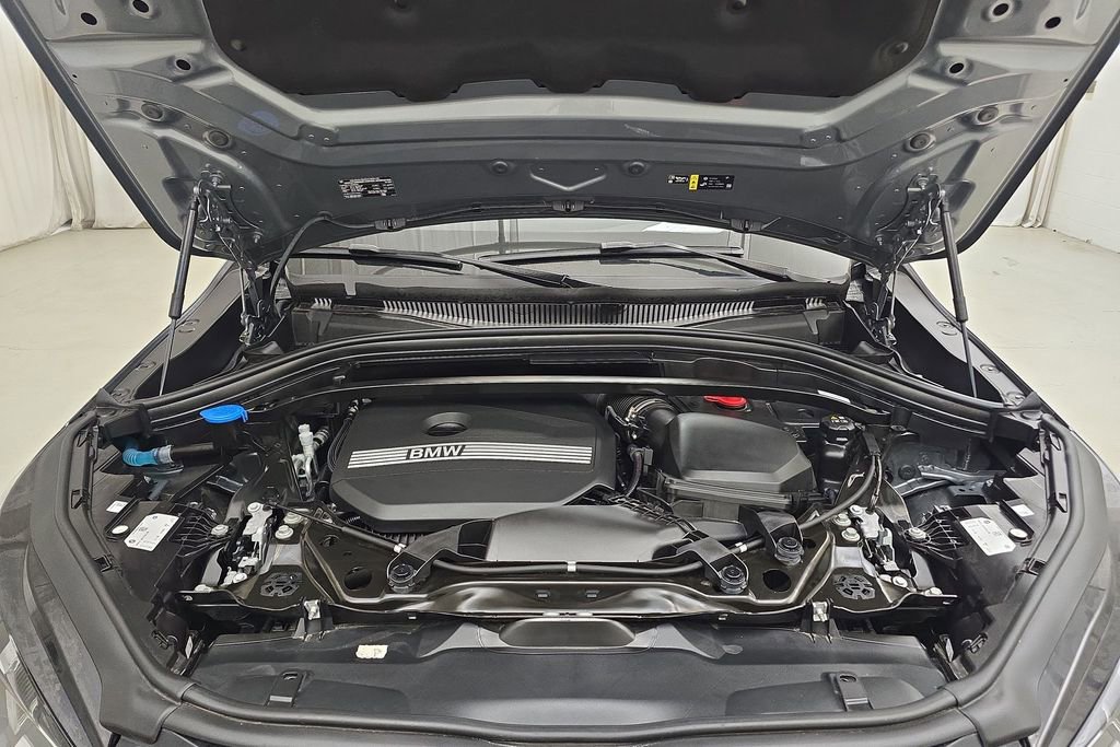 Certified 2025 BMW X2 xDrive28i image 30
