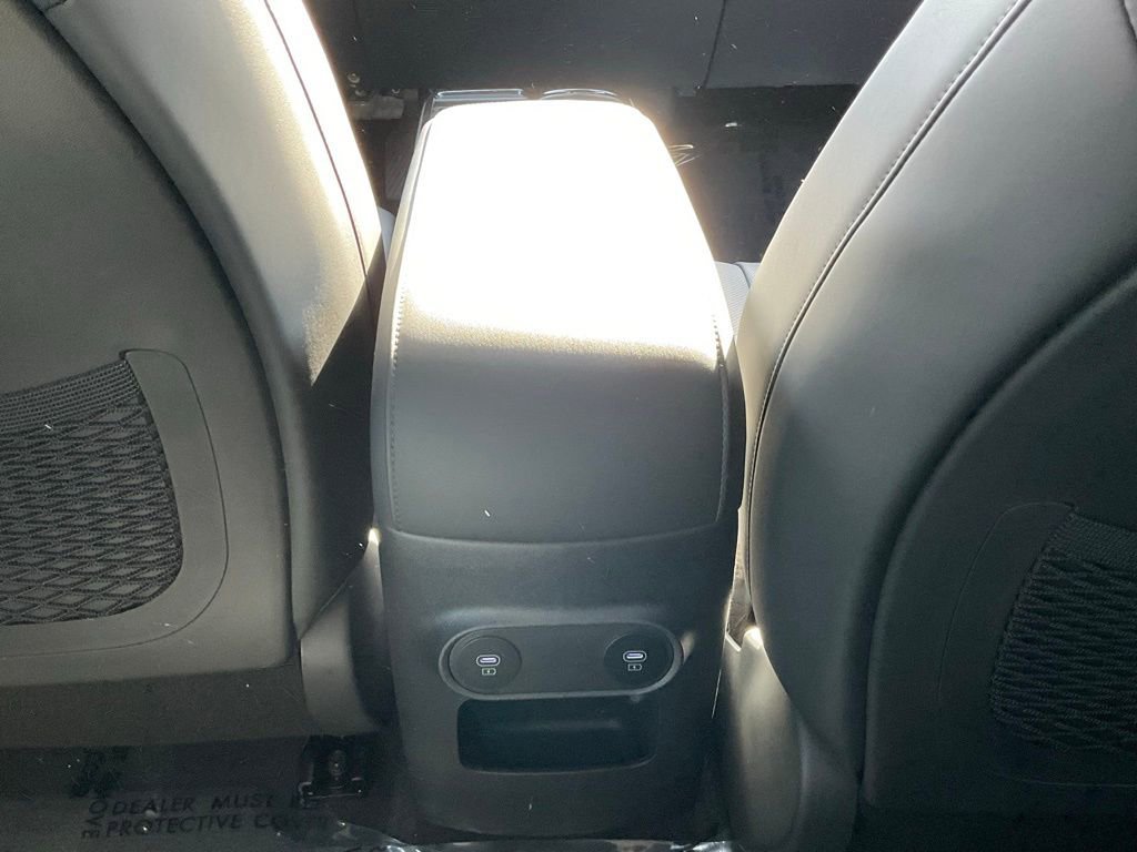 Used 2025 Hyundai Ioniq 5 SEL image 35