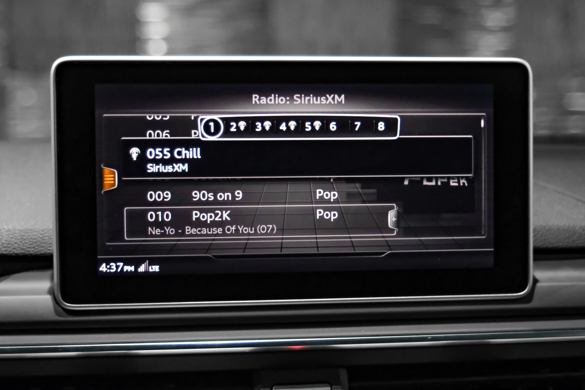 Used 2017 Audi A4 2.0T Premium AWD/4WD image 28