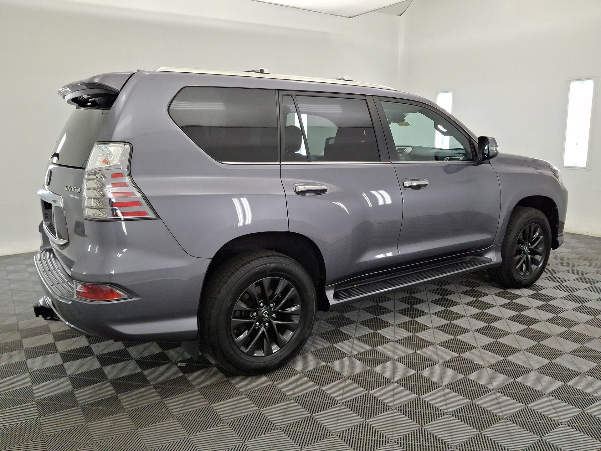 Used 2021 Lexus GX 460 Premium w/ Premium Package AWD/4WD image 26