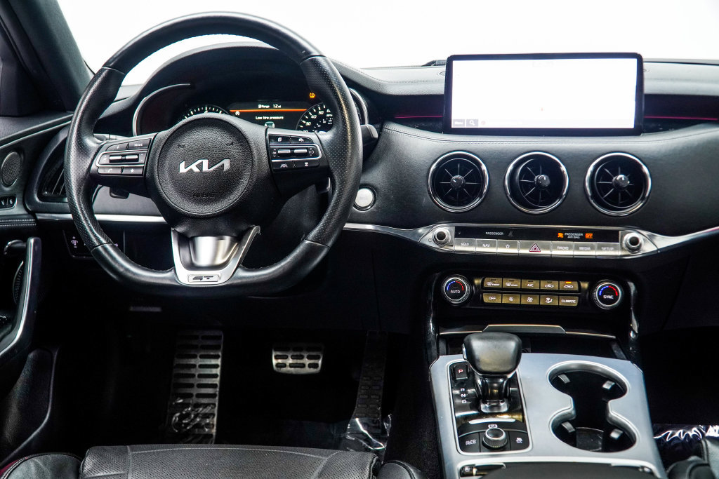 Used 2023 Kia Stinger GT2 RWD image 20
