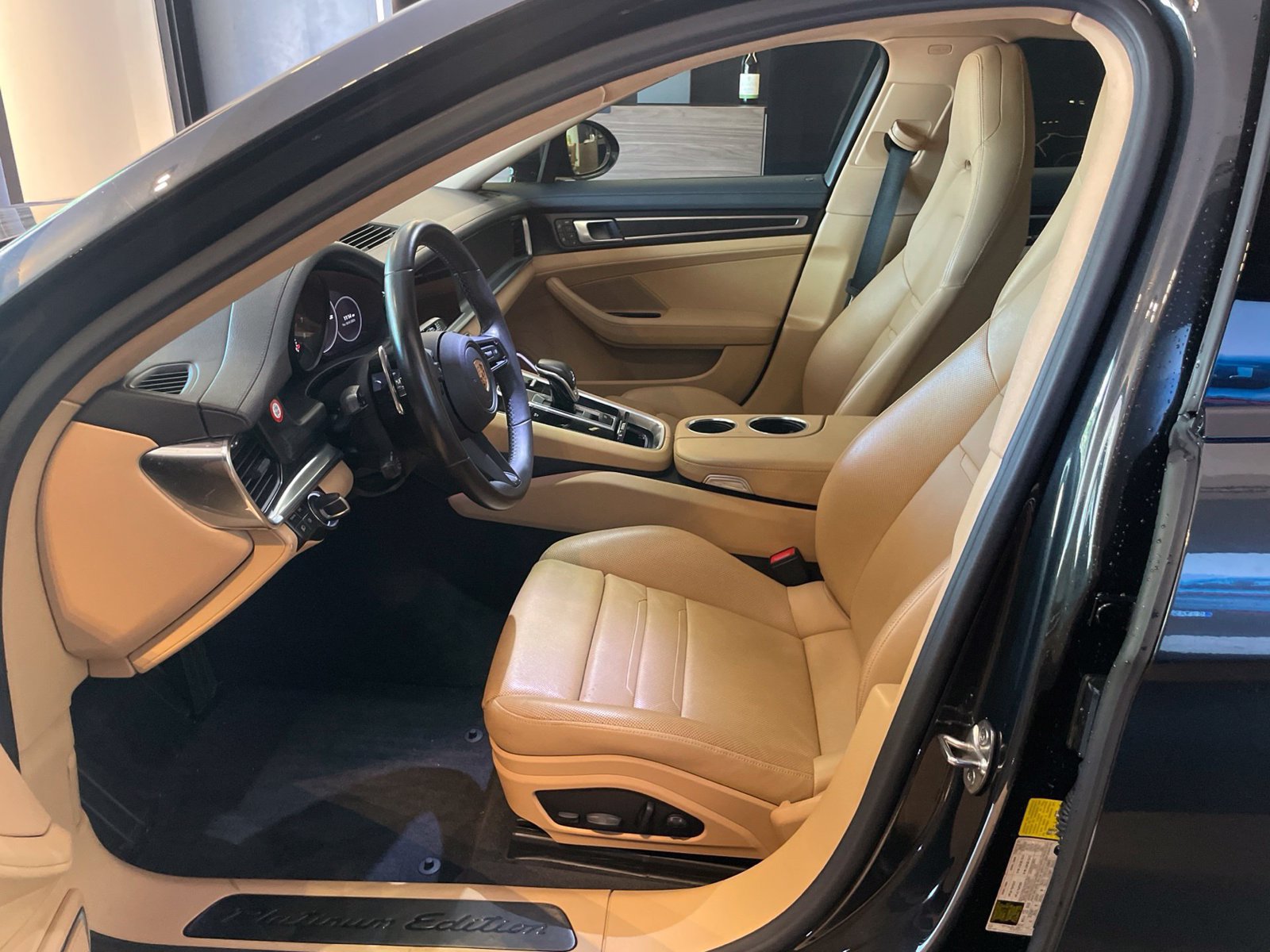 Used 2023 Porsche Panamera Platinum Edition RWD image 7