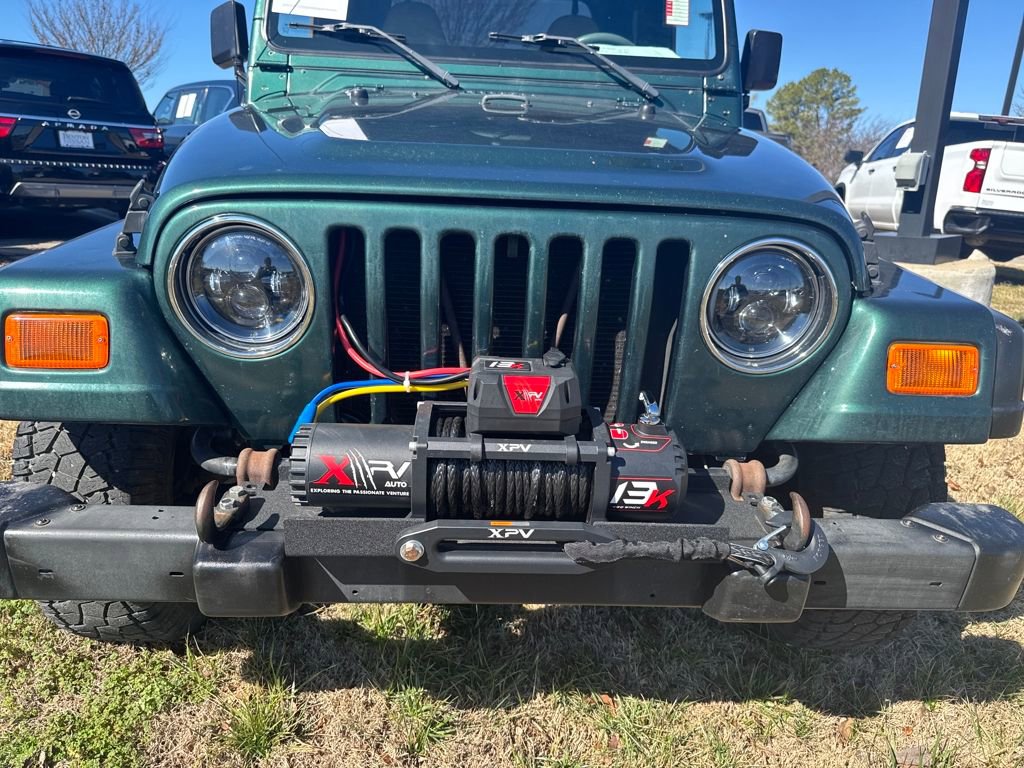 Used 2001 Jeep Wrangler SE image 37