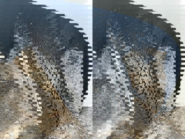 Used 2021 Chevrolet Colorado LT w/ Luxury Package image 37