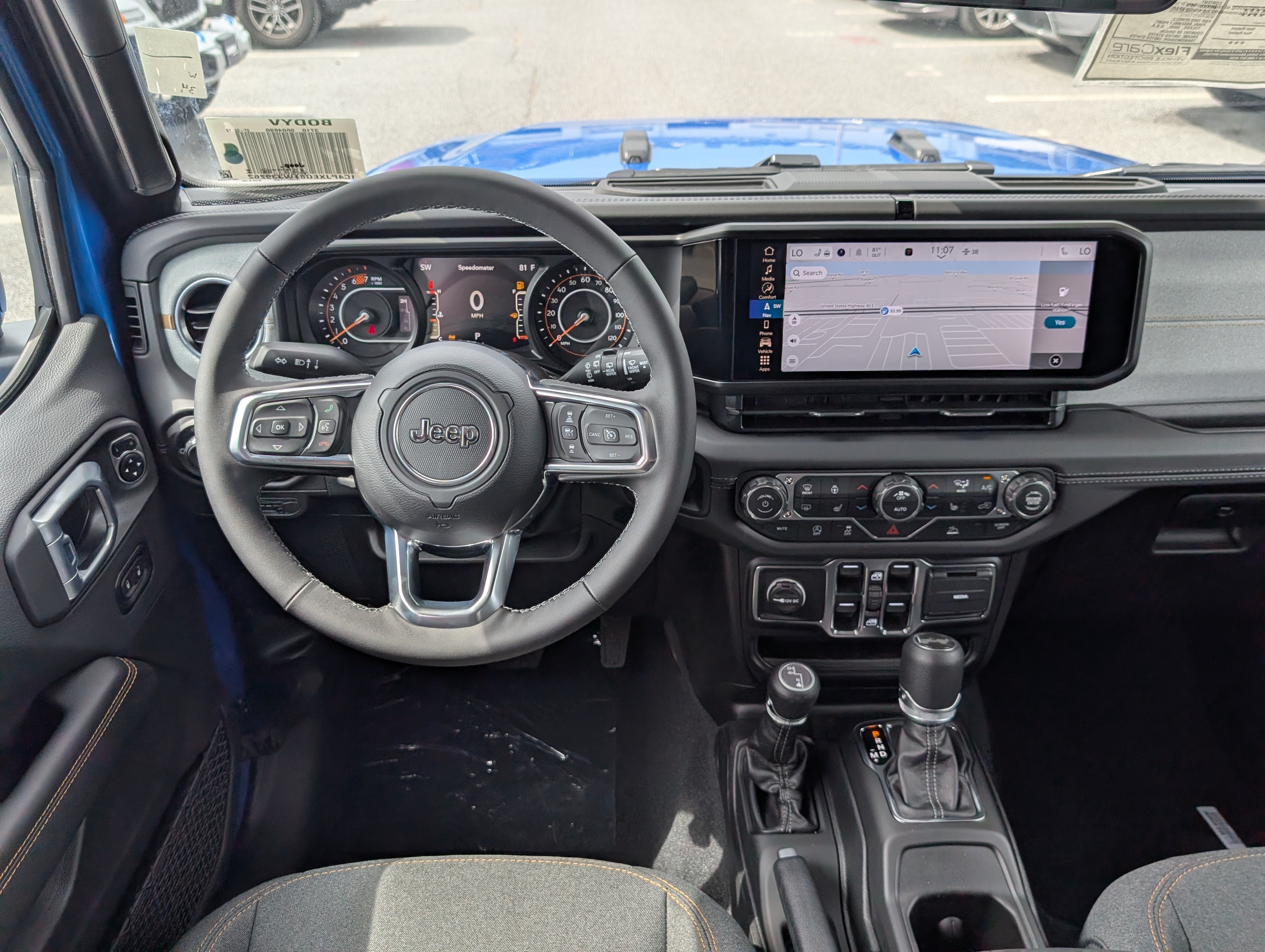 New 2026 Jeep Wrangler Unlimited Sahara w/ Technology Group AWD/4WD image 15