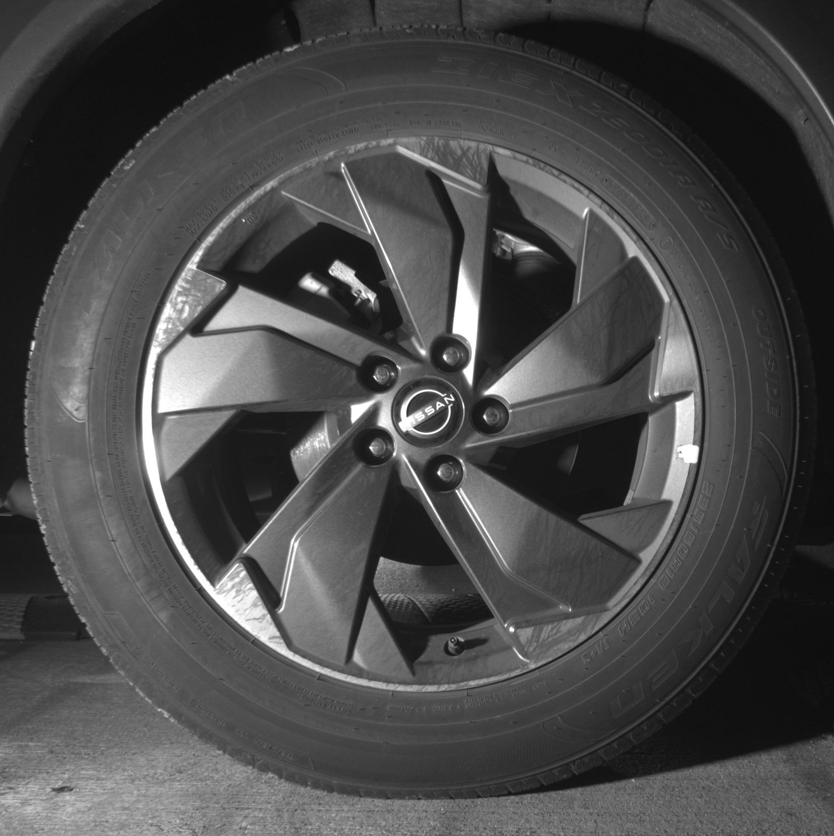 Used 2025 Nissan Rogue SV FWD image 15
