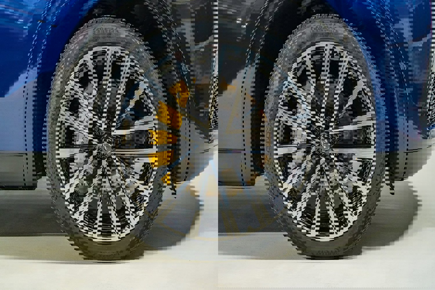 Used 2025 Maserati Grecale Modena image 14