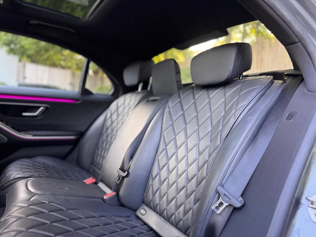 Used 2022 Mercedes-Benz S 500 4MATIC image 23